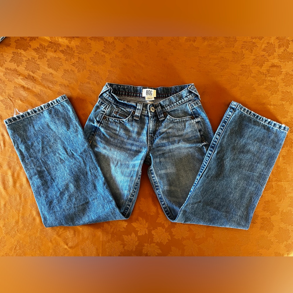Urban Outfitters BDG Kayla Low-Rise Jean